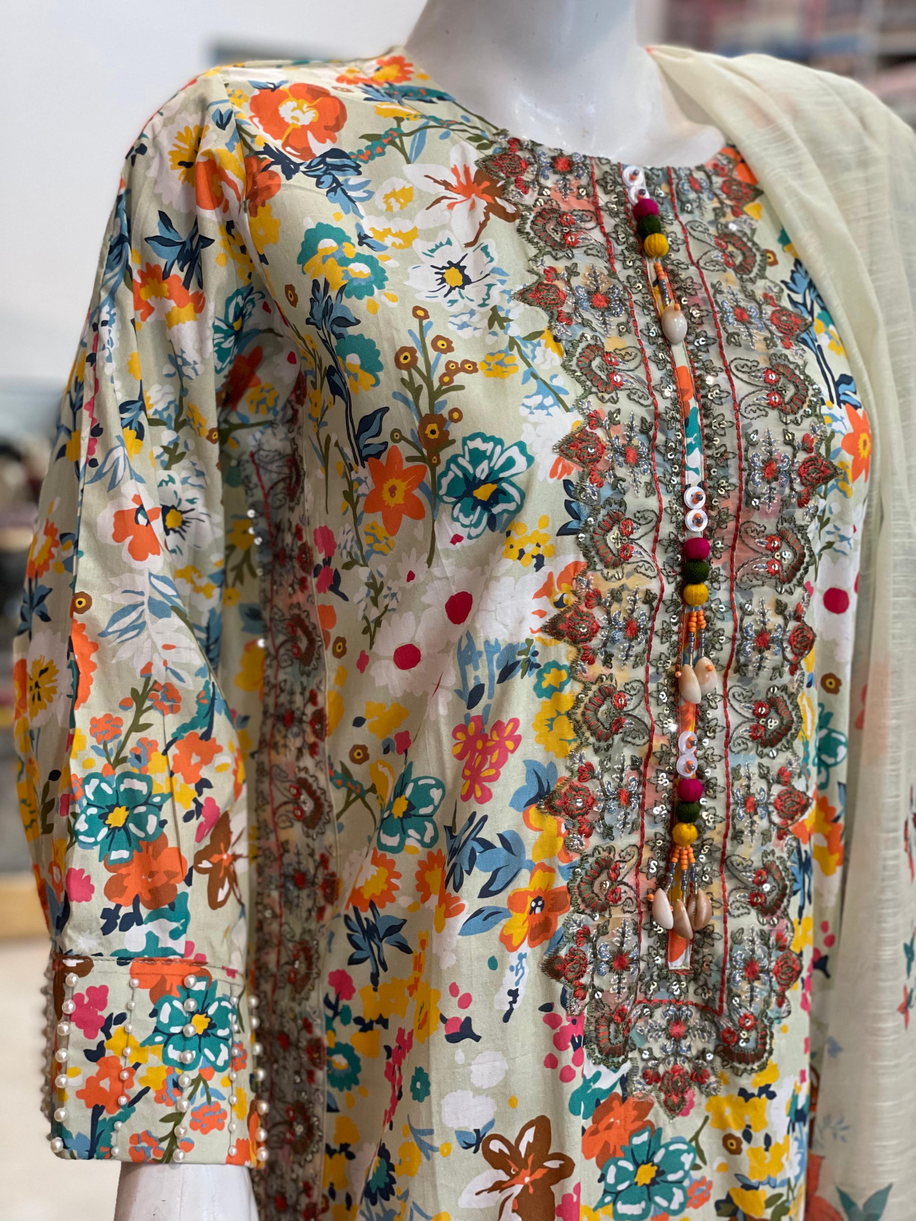 3 PIECE - EMBROIDERED LAWN SUIT